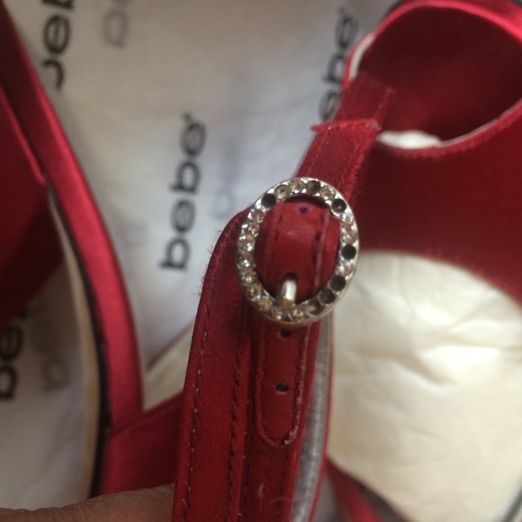 Red peep toe heels - Picture 9 of 12